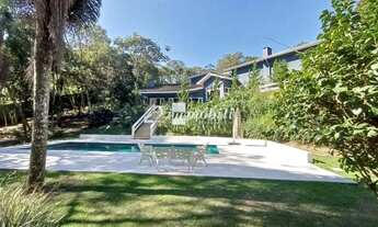 Imagem 3: Casa à venda e para alugar em Embu das Artes, Granja Viana, com 4 suítes, com 440 m²