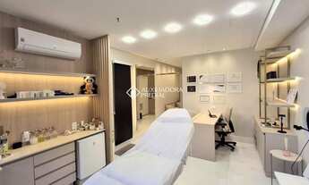 Imagem: Sala Comercial Mobiliada, andar alto com