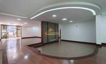 Imagem: Casa para aluguel, 5 quartos, 3 suítes