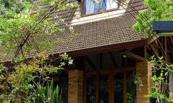 Imagem 3: Casa com 300m² a Venda - Itacorubi - Florianópolis/SC