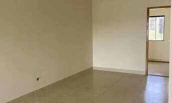 Imagem 5: Casa à Venda em Maringá 3 Quartos, Suíte e Quintal Amplo