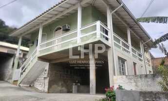 Imagem: Casa à venda no bairro Costeira do Pirajubaé