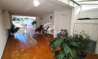 Imagem 5: Charmosa casa à venda no bairro Dom Pedro em Londrina