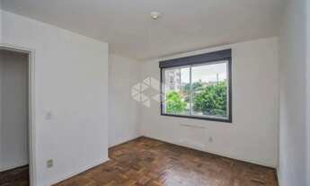 Imagem 5: Apartamento 2d c/ dep. empregada e garagem no bairro Petrópolis próximo à praça da Encol