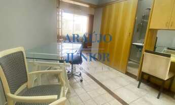 Imagem 4: Casa de luxo em condomínio: 4 quartos, 2 suítes, 3 salas, 4 banheiros, 9 vagas e 470m² em