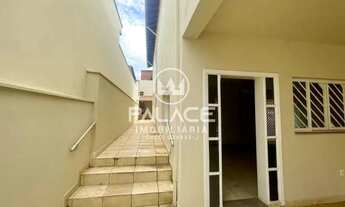 Imagem 4: Casa de rua : / Residencial / Loteamento Santa Rosa