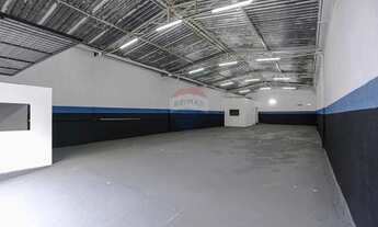 Imagem: Galpão para Venda com 250m² na Rua Braz