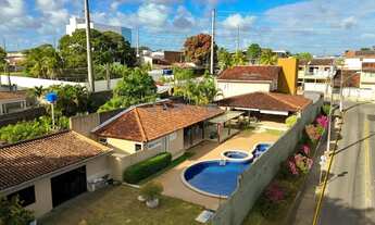 Imagem: Casa de Luxo com 1.700m2 de área total