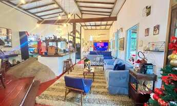 Imagem 7: Casa com 4 dormitórios à venda, 280 m² por R$ 1.350.000,00 - Samambaia - Petrópolis/RJ