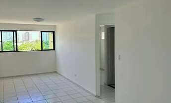 Imagem 7: Imóvel para venda possui 58 metros quadrados com 3 quartos em Aflitos - Recife - PE