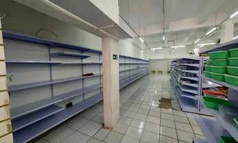 Imagem 2: ALUGO LOJA NA RUA EDGAR BORGES COM 457 m2 - CENTRO