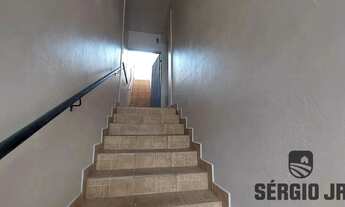 Imagem 3: Prédio comercial com pavilhão e 2 apartamentos a venda em Canoas-Aceito imóvel ou veículo