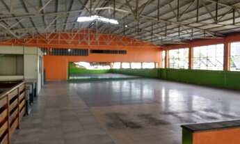 Imagem 2: Alugo Galpão,Bairro; Luzia, Av Gonçalo Rollemberg Leite com 1.880,00m²