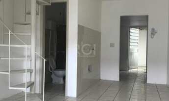 Imagem 5: Porto Alegre - Casa Padrão - Hípica