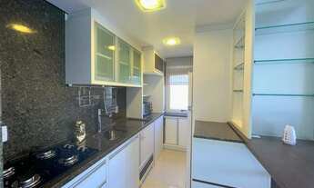 Imagem 3: A lagoa do violão aos seus pés - Apartamento 02 dormitórios (1 suíte) mobiliado e equipado