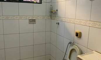 Imagem 2: Casa com barracão no fundo para venda no Jardim Progresso - Anápolis - GO