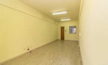 Imagem 6: Sala/Conjunto para venda possui 30 metros quadrados em Petrópolis - Porto Alegre - RS