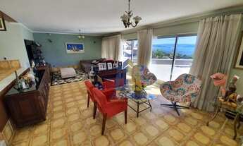 Imagem 4: Ótima casa com 4 dormitórios sendo 1 suíte com closet, à venda por R$ 2.200.000 - Centro