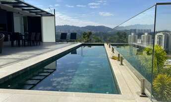 Imagem 6: Linda Mansão no Alpha Sítio