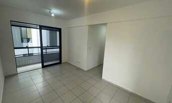 Imagem 2: Apartamento para venda tem 50 metros quadrados com 2 quartos em Aflitos - Recife - PE