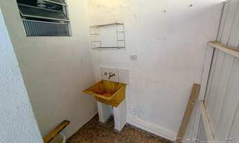 Imagem 2: Casa com 02 dormitórios e 01 vaga de garagem no Jardim Avelino! confira