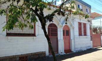 Imagem 1: Porto Alegre - Casa Padrão - Medianeira