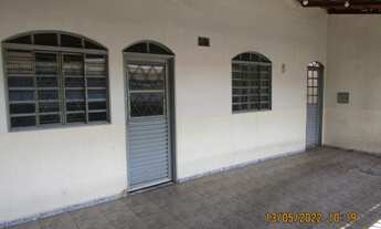 Imagem 2: CASA COM 2 QUARTOS, ESPAÇOSA E SOZINHA NO LOTE