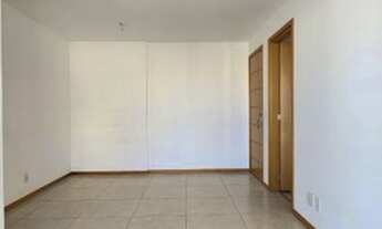 Imagem 3: Apartamento para venda possui 90 metros quadrados com 3 quartos 1 suíte com armários e ar