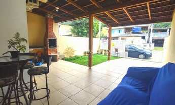 Imagem 2: Geminado de 3 quartos à Venda - Bombinhas/SC