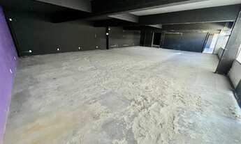 Imagem 6: Sala comercial com 500 m² de área privativa, localizado no bairro Itoupava Seca