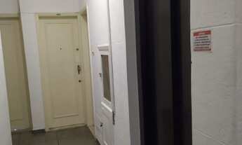 Imagem 3: Botafogo, quarto e sala com vaga de garagem a uma quadro do Colégio Santo Inácio