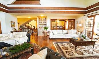 Imagem 6: Espetacular Residência no Alto da Boa Vista, Montada e Decorada em Campos do Jordão