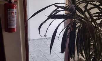 Imagem 2: Apartamento de andar no Conjunto Rondon - CIC