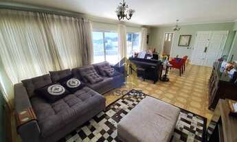 Imagem 3: Ótima casa com 4 dormitórios sendo 1 suíte com closet, à venda por R$ 2.200.000 - Centro