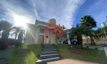 Imagem: Casa à venda 3 Quartos, 1 Suite, 4 Vagas