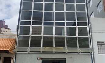Imagem: Prédio comercial de 4 andares Centro Curitiba