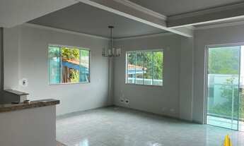 Imagem: Sobrado Triplex a venda na Praia dos Amores