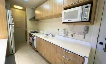 Imagem 4: Apartamento loft com vista mar, 100 metros da praia e a 2 minutos do P12 em Jurerê Interna