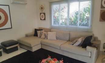 Imagem 2: Casa para venda tem 152 metros quadrados com 3 quartos em Canto do Forte - Praia Grande