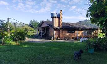 Imagem 2: Linda chácara (Paredão taquara