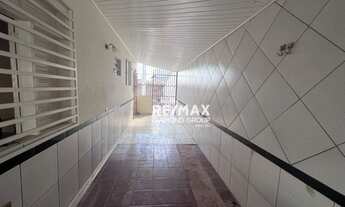 Imagem 4: ALUGO CASA COM PISCINA