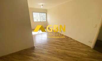 Imagem 2: Apartamento com três dormitórios na Estrada de Itapecerica para locação