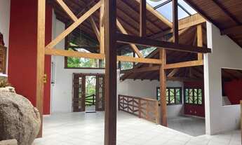 Imagem: Venda de casa no Rio Tavares - Florianópolis