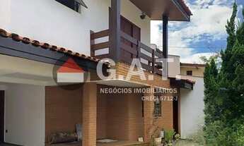 Imagem: Casa de 4 quartos para alugar no bairro