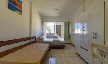 Imagem 2: Apartamento para Aluguel - Amaralina, 1 Quarto, 30 m2