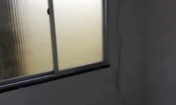 Imagem 4: Texto: alugo kitnet Cascadura