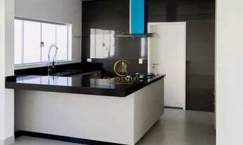 Imagem 3: Sobrado para aluguel possui 450 metros quadrados com 3 quartos