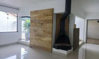 Imagem: Casa para locação na Granja Viana cond