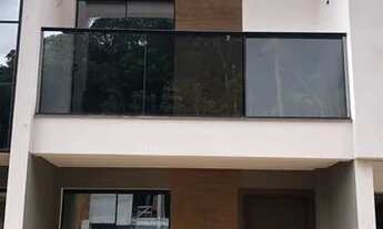 Imagem: SOBRADO EM CAMBORIÚ