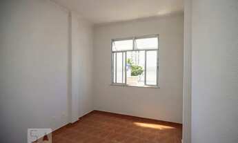 Imagem 2: Apartamento para Aluguel - Meier, 2 Quartos, 53 m2